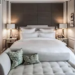 Hotel De Crillon