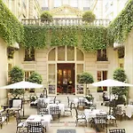 Hotel De Crillon