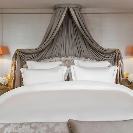 Hotel De Crillon Paris