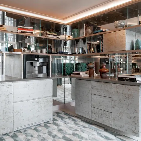 ドゥ クリヨン ホテル