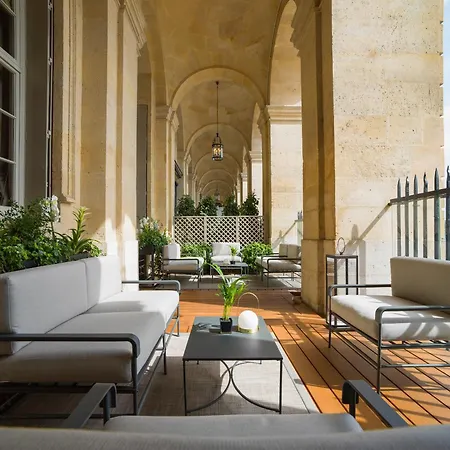 De Crillon Hotel