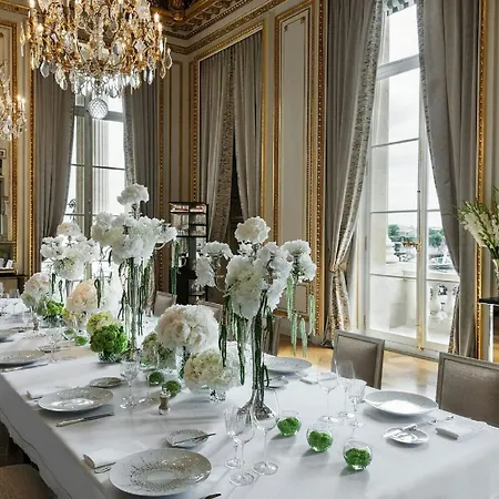 Hotel De Crillon Paris