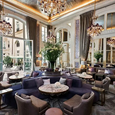 Hotel De Crillon