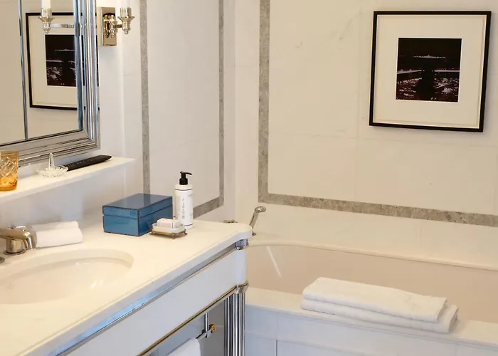 De Crillon Париж