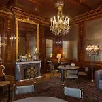 De Crillon 5*