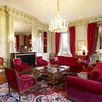 Отель De Crillon