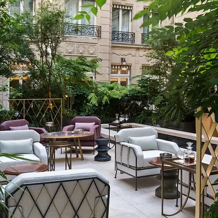 Hotell De Crillon 5*