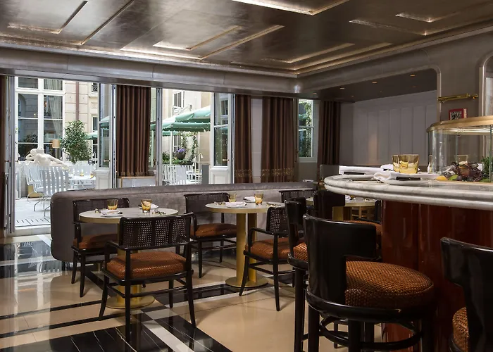 De Crillon Отель 5*