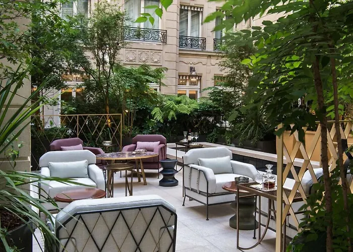 Ξενοδοχείο De Crillon 5*