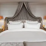 Otel De Crillon 5*