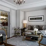 Otel De Crillon 5*