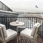 De Crillon Otel 5*