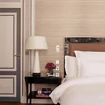 De Crillon Otel 5*