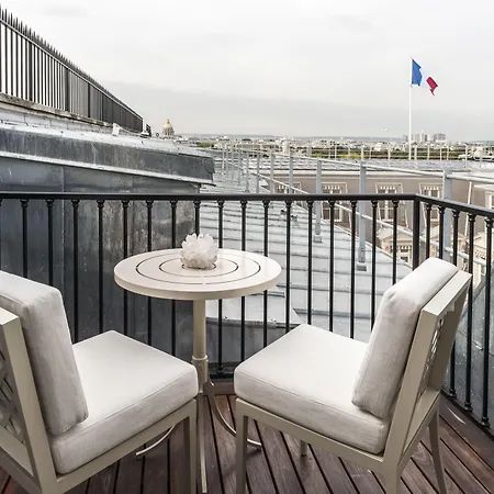 De Crillon Hotel 5*